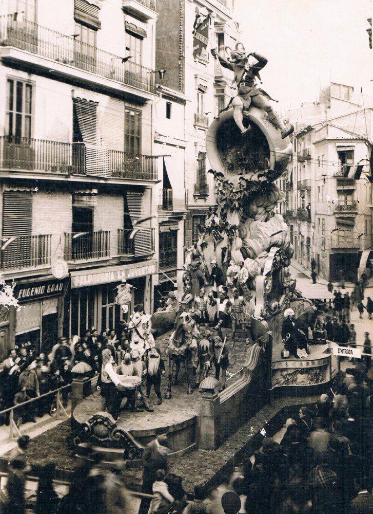 Falla Plaça Sant Jaume en 1944 · Patrimonio Solaz